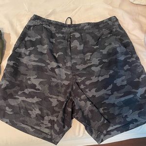 Lulu 5’ pace breaker shorts